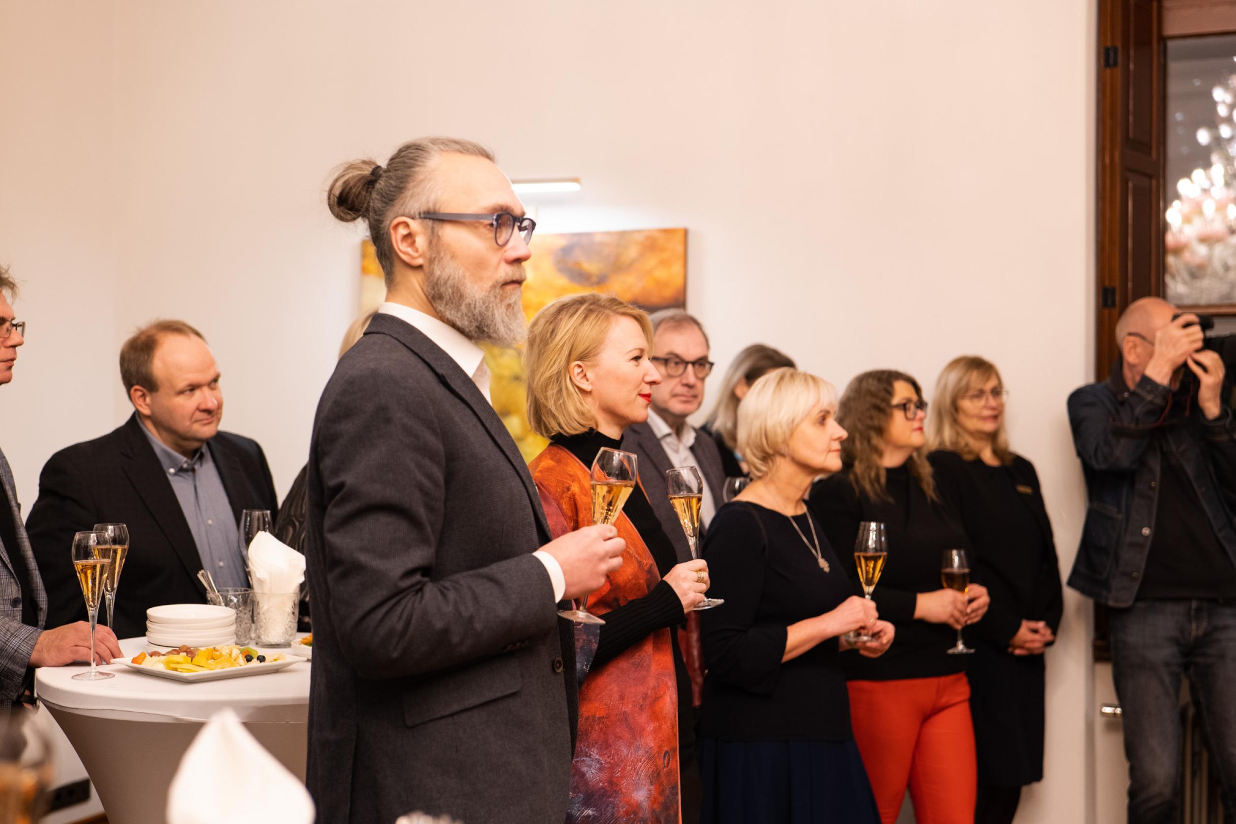 Katrin Karu maalinäitus “Unenägude aeg” 13