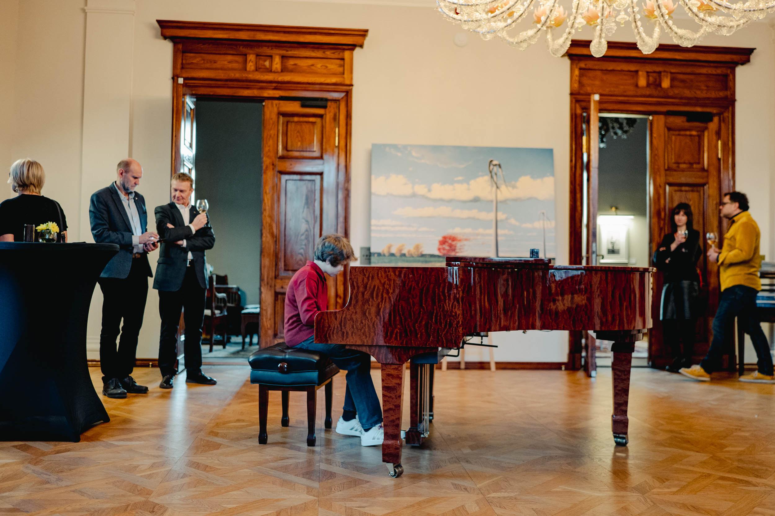 Navitrolla näitus “Selle liblika tiivalöök ei muuda mitte kusagil mitte midagi” 36