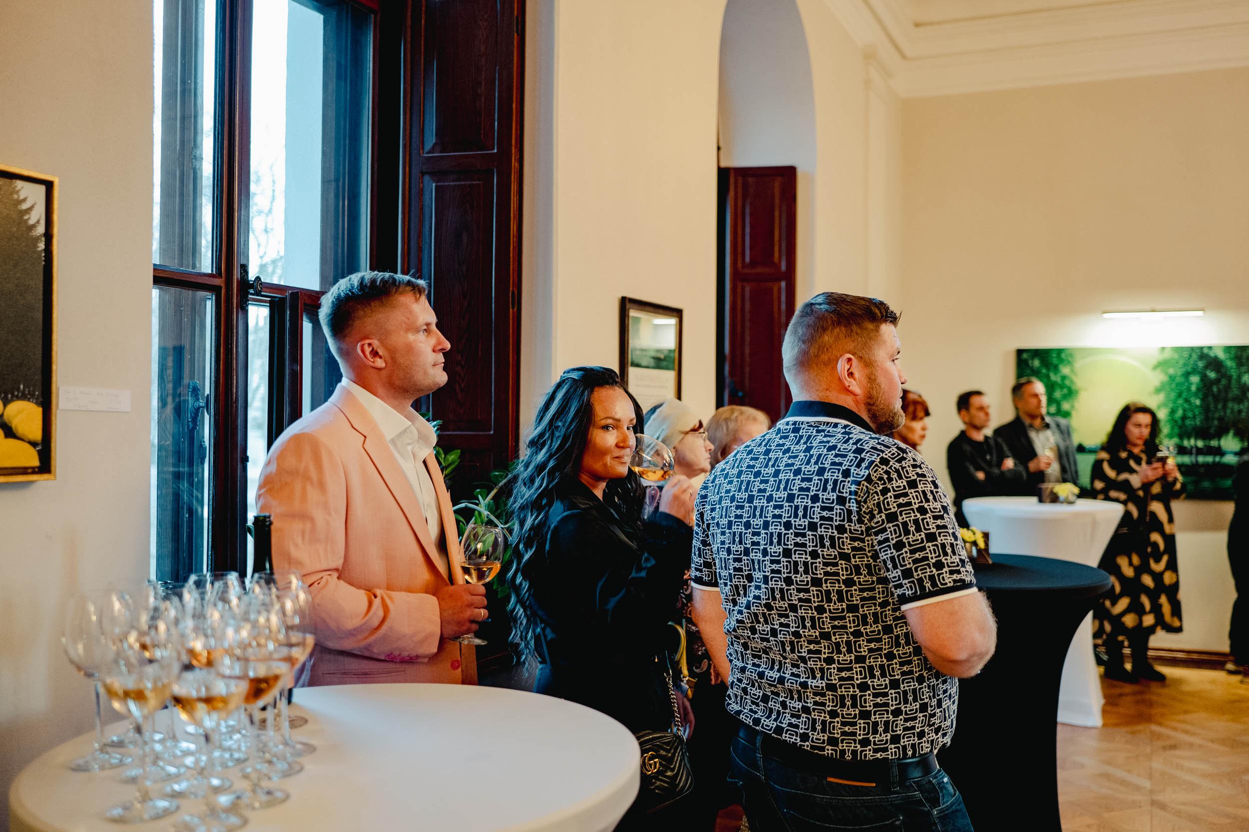 Navitrolla näitus “Selle liblika tiivalöök ei muuda mitte kusagil mitte midagi” 43