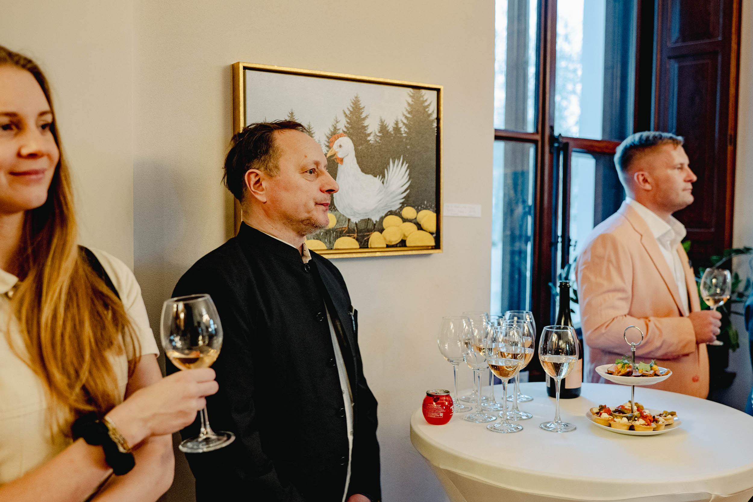 Navitrolla näitus “Selle liblika tiivalöök ei muuda mitte kusagil mitte midagi” 42