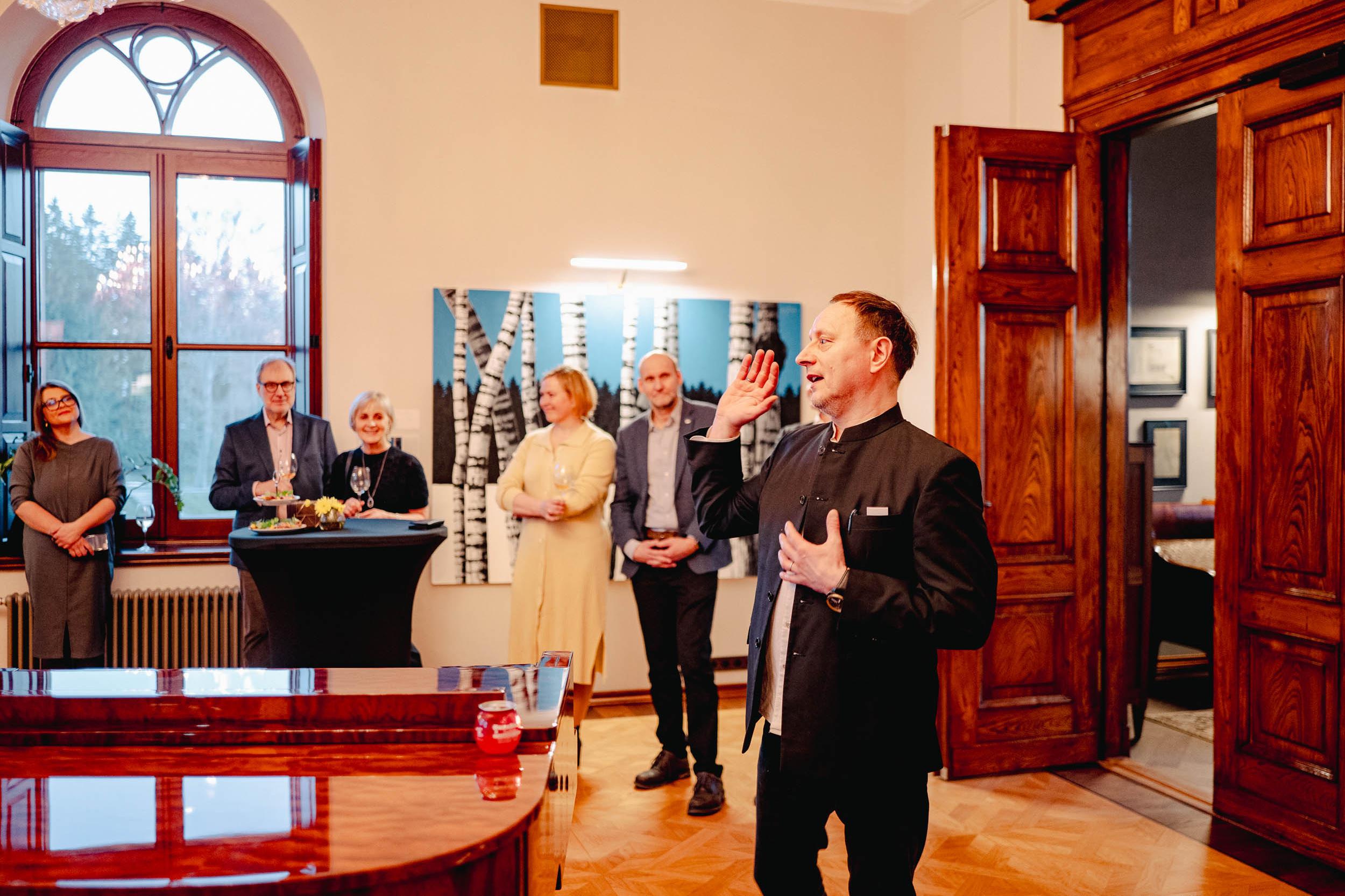 Navitrolla näitus “Selle liblika tiivalöök ei muuda mitte kusagil mitte midagi” 45