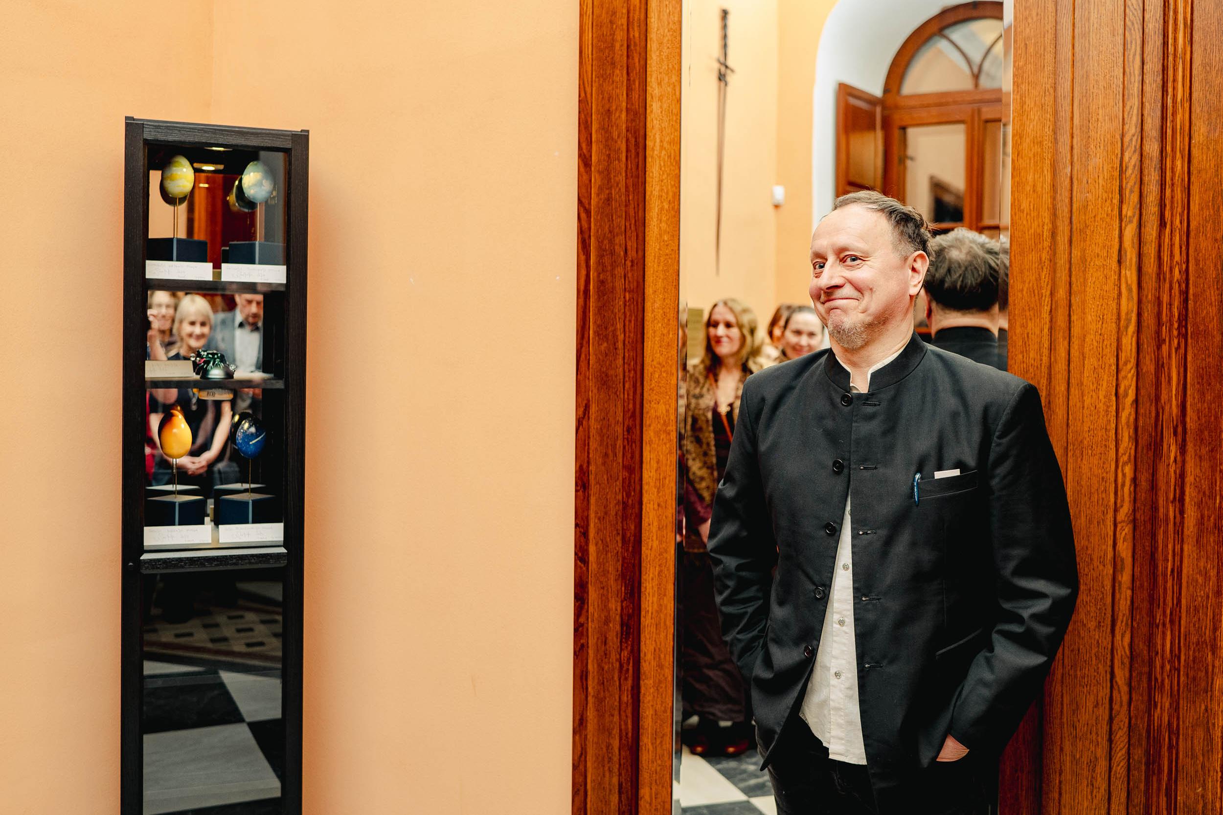 Navitrolla näitus “Selle liblika tiivalöök ei muuda mitte kusagil mitte midagi” 65