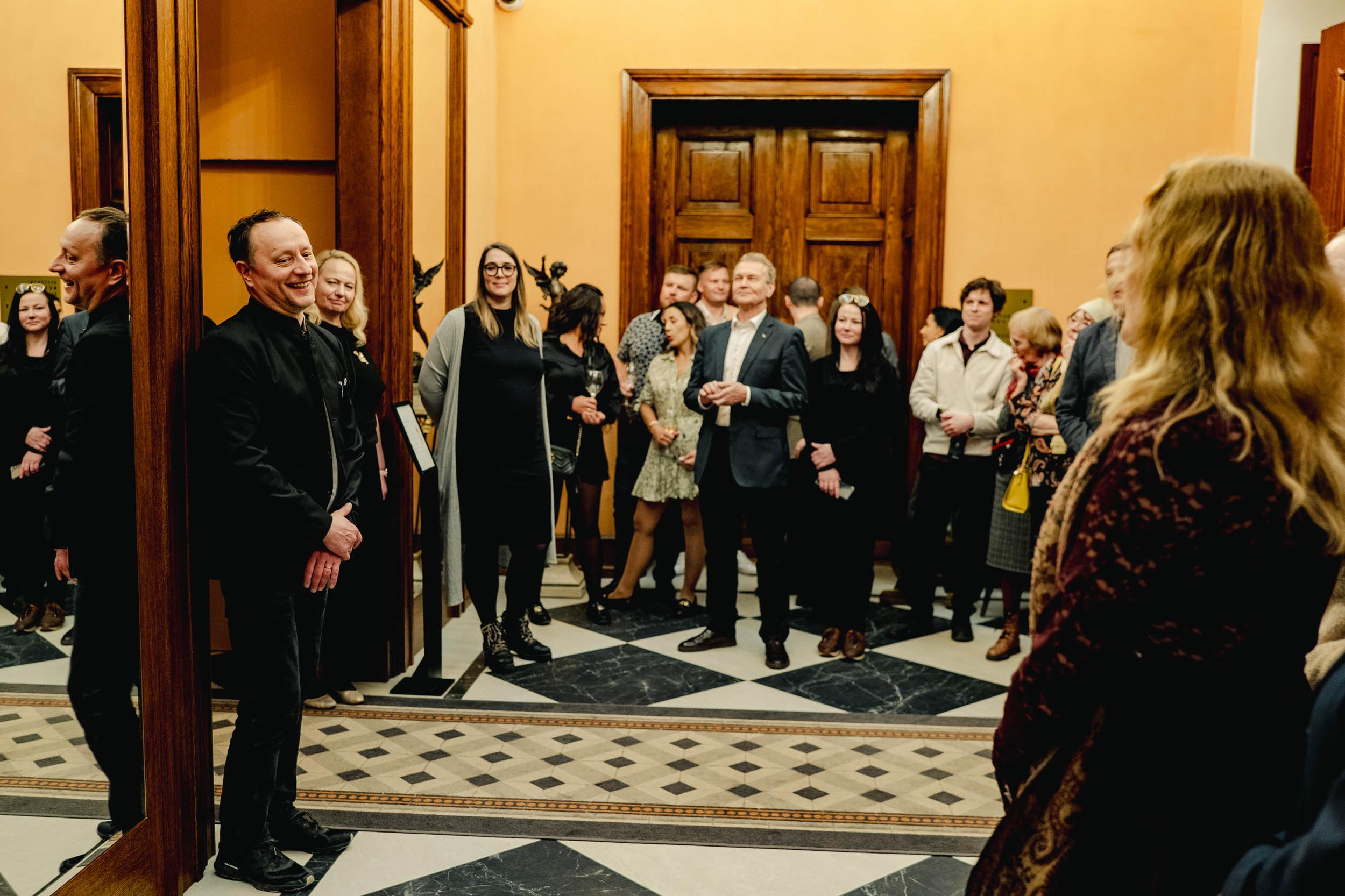 Navitrolla näitus “Selle liblika tiivalöök ei muuda mitte kusagil mitte midagi” 67