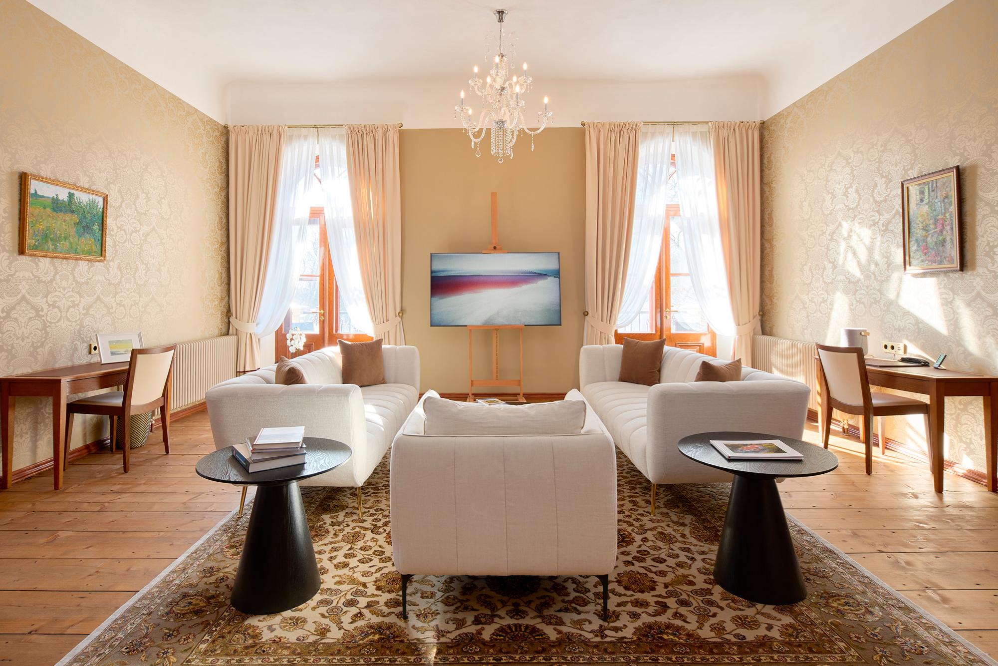 Grand suite